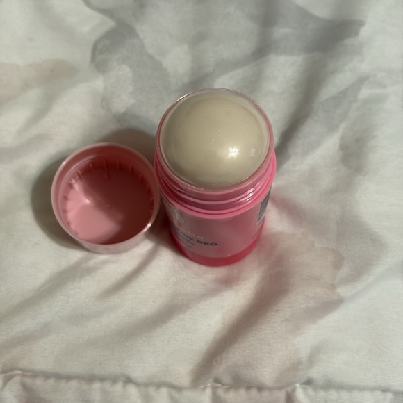 Megababe The Smoothie Deo Deodorant - Picture 6 of 6